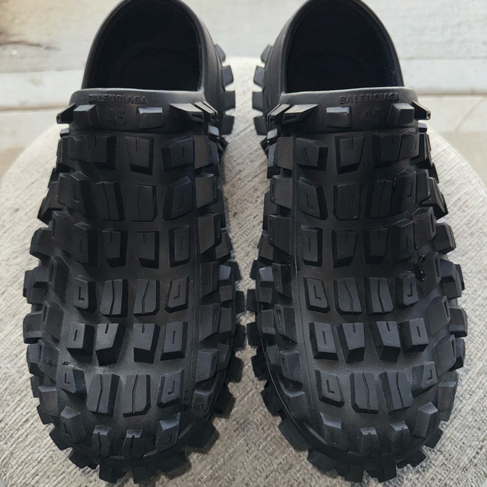 Balenciaga Black Textured Rubber Footwear